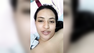 Solo Indian sex video of MILF who flaunts naked body for horny guy | XXX Video on AllSex.XXX