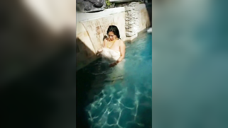 Filming cool Indian movie takes model to demonstrates her big twins | XXX Video on AllSex.XXX