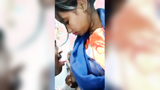 Man pulls Indian girlfriend's blue sari up to reach appetizing nipples | XXX Video on AllSex.XXX