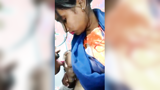 Man pulls Indian girlfriend's blue sari up to reach appetizing nipples | XXX Video on AllSex.XXX