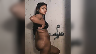 Filming boobs and snatch is Indian colleen's favorite thing in shower | XXX Video on AllSex.XXX