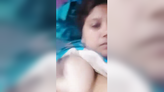 Horny Indian wife demonstrates on camera her exceptional knockers | XXX Video on AllSex.XXX