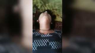 Cameraman drills XXX bush of Desi GF in amateur indian sex video | XXX Video on AllSex.XXX