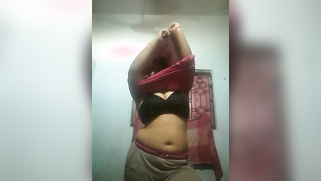 Curvy Indian housewife with big tits performs striptease on camera | XXX Video on AllSex.XXX