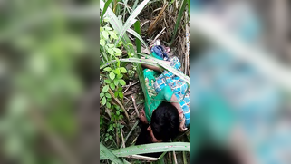 Voyeur spies on young Desi couple who fools around on a grass field | XXX Video on AllSex.XXX