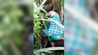 Voyeur spies on young Desi couple who fools around on a grass field | XXX Video on AllSex.XXX