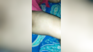 Quick indian sex begins with guy shoving hard prick into wife's bush | XXX Video on AllSex.XXX