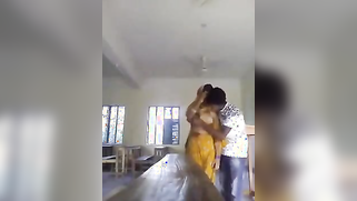 Insistent Desi boy convinces shy GF to take part in indian sex clip | XXX Video on AllSex.XXX