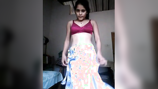 Svelte Indian girl shows tits and pussy during nude selfie video | XXX Video on AllSex.XXX