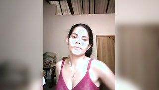 Svelte Indian girl shows tits and pussy during nude selfie video | XXX Video on AllSex.XXX