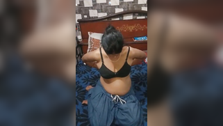 Mature Desi woman undresses being ready for hot indian sex at home | XXX Video on AllSex.XXX