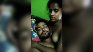 Indian man makes out with GF and worships her juicy tits before sex | XXX Video on AllSex.XXX