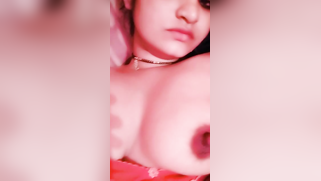 Attractive Indian girl not shy to show her natural XXX boobs on cam | XXX Video on AllSex.XXX