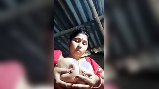 Naughty Desi beauty shakes her big XXX melons in front of camera | XXX Video on AllSex.XXX