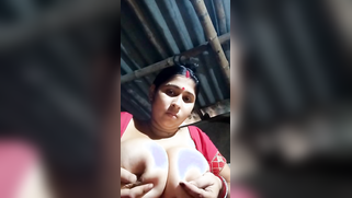 Naughty Desi beauty shakes her big XXX melons in front of camera | XXX Video on AllSex.XXX