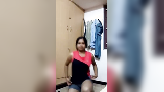 Desi minx flashes perky tits while changing clothes on the camera | XXX Video on AllSex.XXX