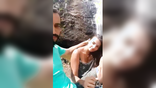 Winsome Indian girl sucks driver's cock in the car after handjob | XXX Video on AllSex.XXX