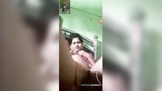 Relaxed Indian teen slowly rubs own XXX snatch in front of webcam | XXX Video on AllSex.XXX