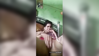 Relaxed Indian teen slowly rubs own XXX snatch in front of webcam | XXX Video on AllSex.XXX