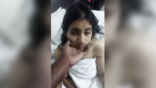 Cute Desi sexpot brave enough to suck BF's stiff XXX phallus on cam