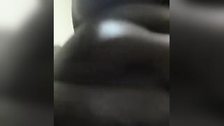 Amateur solo clip of chubby Desi woman touching XXX clit in bath | XXX Video on AllSex.XXX