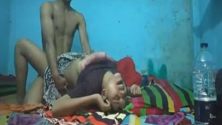 Sex in XXX missionary pose makes Indian girl scream with pleasure | XXX Video on AllSex.XXX