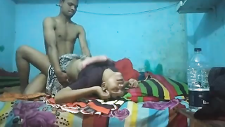 Sex in XXX missionary pose makes Indian girl scream with pleasure | XXX Video on AllSex.XXX