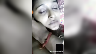 Beautiful Desi diva shows XXX breasts during sex video chat with BF