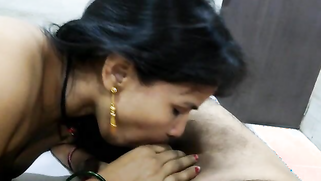 Hungry Desi nymph gags on XXX boner in amateur indian sex video | XXX Video on AllSex.XXX