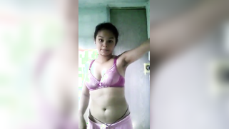 Amateur XXX video in which adorable Desi girl displays her curves | XXX Video on AllSex.XXX