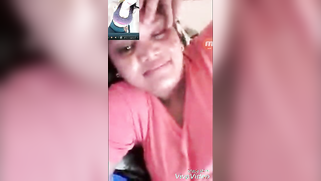 Self-isolated Desi housewife spices up her life with XXX videos | XXX Video on AllSex.XXX