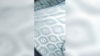 Persistent cameraguy manages to see Indian girl's small XXX bumps | XXX Video on AllSex.XXX