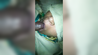 Desi fellatrix doesn't need to see a dick when it's about XXX sucking | XXX Video on AllSex.XXX