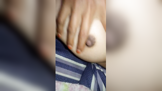 Solo XXX video of Indian camgirl touching titties and sexy nipples | XXX Video on AllSex.XXX