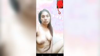 Webcam girl hopes to be tipped by a strange Indian guy for XXX sesh | XXX Video on AllSex.XXX