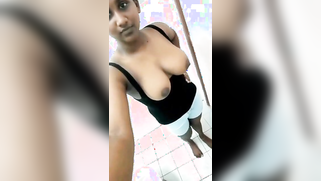 Nice tits hide under Indian's black top and she shows them in XXX video | XXX Video on AllSex.XXX