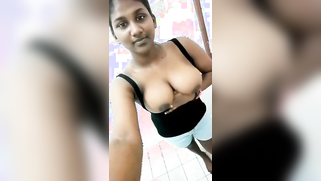 Nice tits hide under Indian's black top and she shows them in XXX video | XXX Video on AllSex.XXX