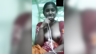 Mischievous Indian wench shakes nice boobies during XXX call | XXX Video on AllSex.XXX