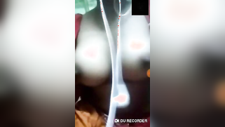 Mischievous Indian wench shakes nice boobies during XXX call | XXX Video on AllSex.XXX