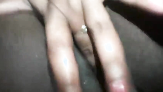 Desi camgirl masturbates XXX hollow thinking about Indian sex | XXX Video on AllSex.XXX