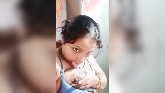 Spectators have opportunity to see Indian camgirl's XXX bulges | XXX Video on AllSex.XXX