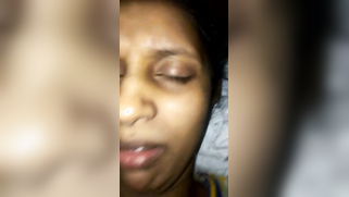 New camera is a good reason for the Indian couple to film XXX video | XXX Video on AllSex.XXX