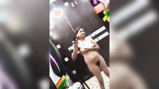 Cute Desi wench masturbates XXX orifice sitting in front of the mirror | XXX Video on AllSex.XXX