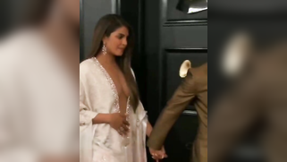 Paparazzi take pictures of Priyanka Chopra wearing XXX cleavage | XXX Video on AllSex.XXX