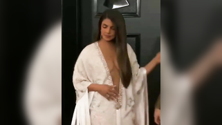 Paparazzi take pictures of Priyanka Chopra wearing XXX cleavage | XXX Video on AllSex.XXX