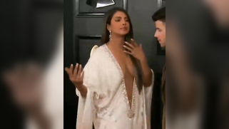 Paparazzi take pictures of Priyanka Chopra wearing XXX cleavage | XXX Video on AllSex.XXX