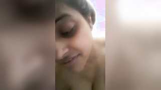 XXX video of Indian love who relaxes naked on camera in the bathroom | XXX Video on AllSex.XXX