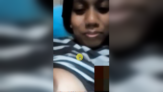 Impudent Desi babe permits XXX fans to see hard dark nipples close-up | XXX Video on AllSex.XXX