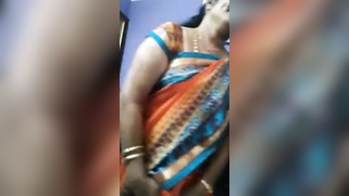 Young Indian woman pulls sari up a bit and shows cunt in XXX video | XXX Video on AllSex.XXX