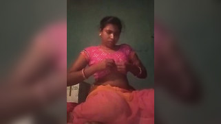 Masturbation video of Desi MILF is XXX ritual she performs before bed | XXX Video on AllSex.XXX